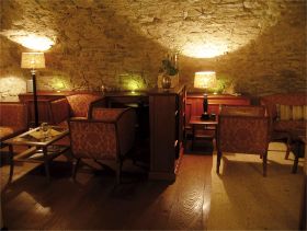 Bar_01.jpg